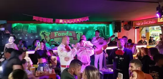 Fonda La Vecindad La 70